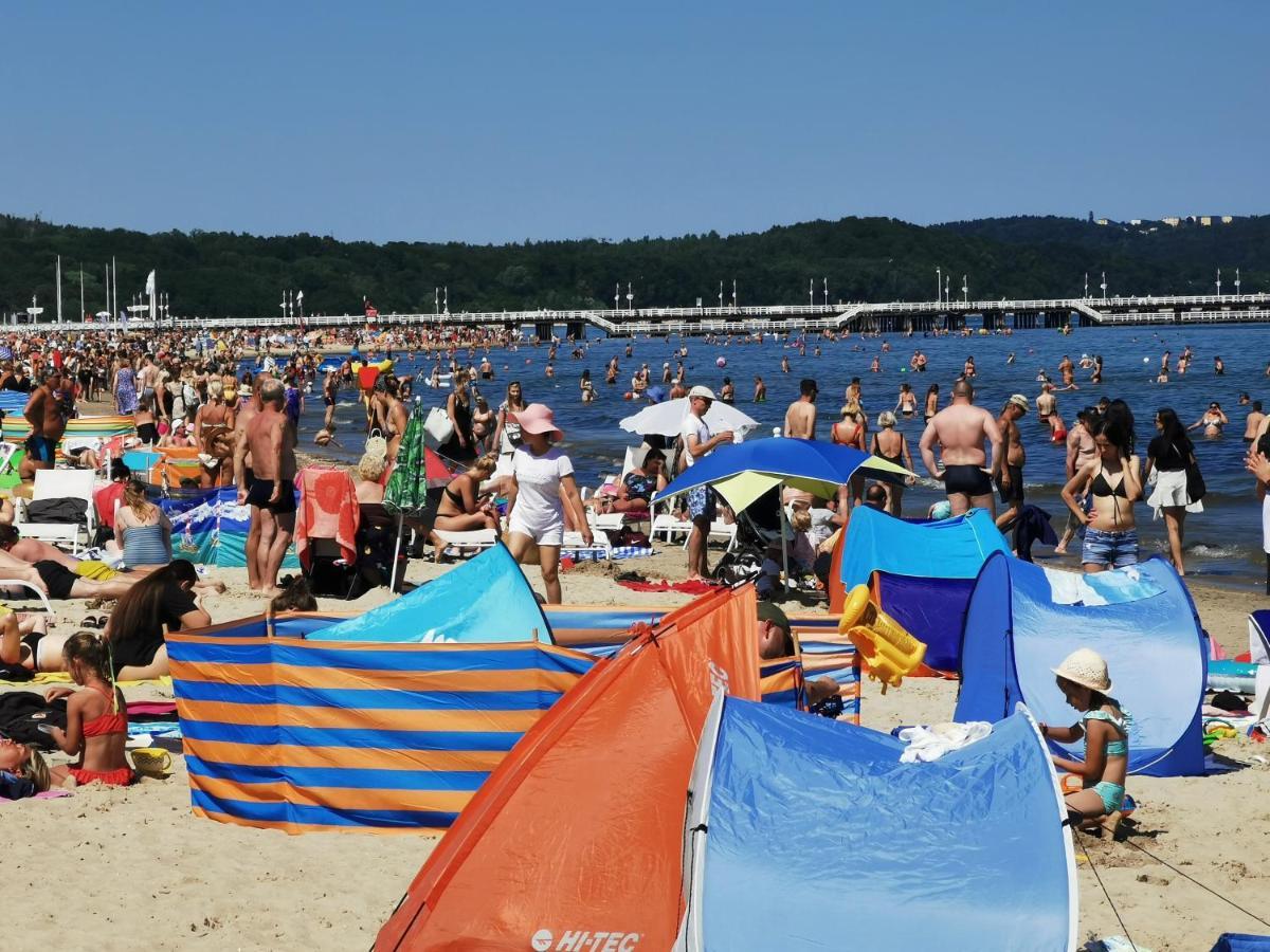 H2O Apartament Z Balkonem I Garazem, 300M Plaza Sopot Exteriör bild
